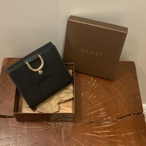 Unisex Gucci Black Wallet with Gold Hardware